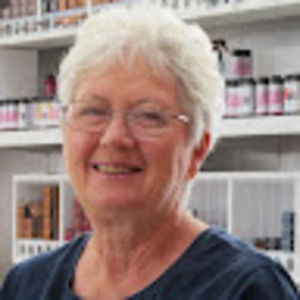 Meet your Posher, Vera